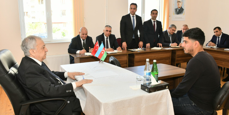 Qubadlı Rayon İcra Hakimiyyətinin  başçısı rayon sakinləri ilə növbəti  səyyar qəbul keçirdi